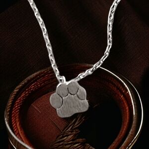 Dainty Paw Print Necklace Silver‎ Tone Pet Lover Dog Cat Memorial Charm Pendant
